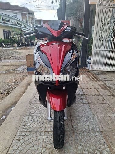 Honda Air Blade 2015 Đỏ đen. Biển 43