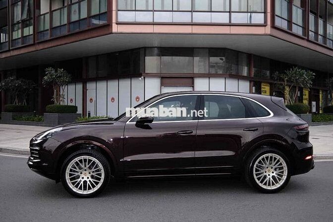 Porsche Cayenne 2018 Nâu 5 chỗ