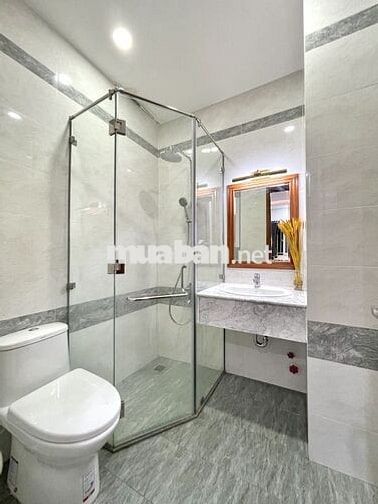 Căn hộ 30m2 FULL nội thât ngay bờ kè Trường Sa, ngã 4 Trần Quang Diệu
