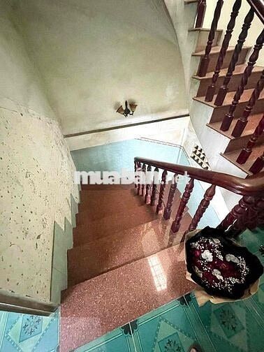 CHÍNH CHỦ CHO THUÊ PHÒNG Có BAN CÔNG RIÊNG giá rẻ