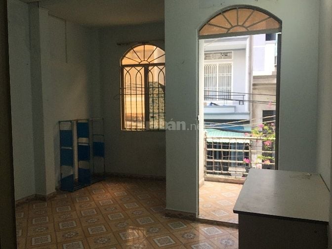 CHO THUÊ NHÀ NGUYÊN CĂN ĐỐI DIỆN ETOWN – CỘNG HÒA, TÂN BÌNH
