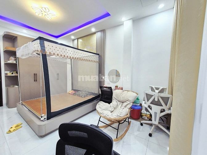 CHÍNH CHỦ BÁN NHÀ ĐẸP, Ô TÔ VÀO NHÀ