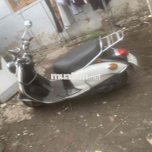 Xe máy tay ga Đen Trắng đã qua sử dụng
