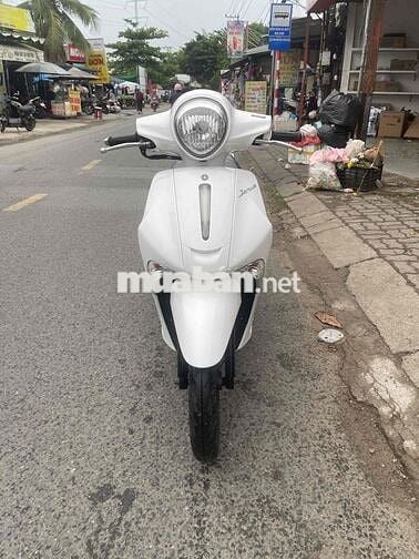 Yamaha Janus Trắng