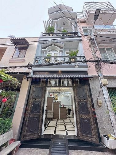 Bán nhà hẻm 135 gò xoài Bình Tân, nhà lầu 2,5 tầng, sổ hoàn công 4PN, 