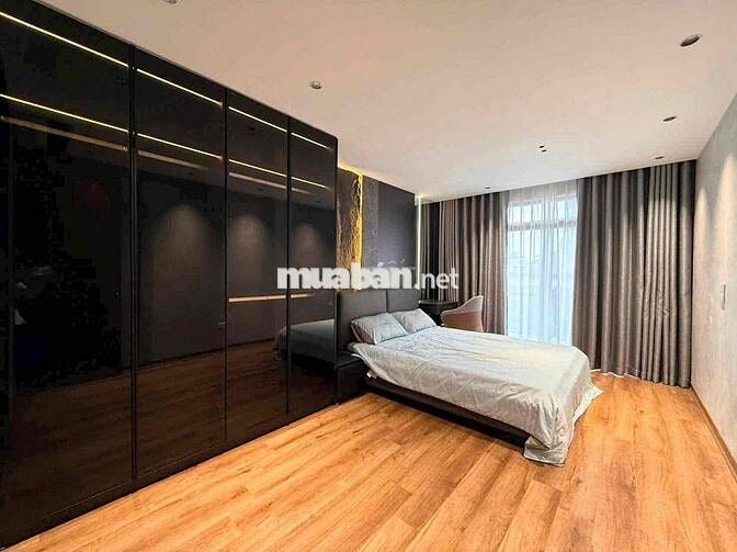 BÁN NHÀ MỚI PHỐ GIA THUỴ LONG BIÊN - 65m2 x7 TẦNG GARA XE 7 CHỖ