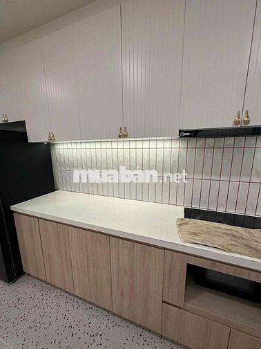 Sunrise City Quận 7 cho thuê 1PN + 1WC 16trieu ở liền