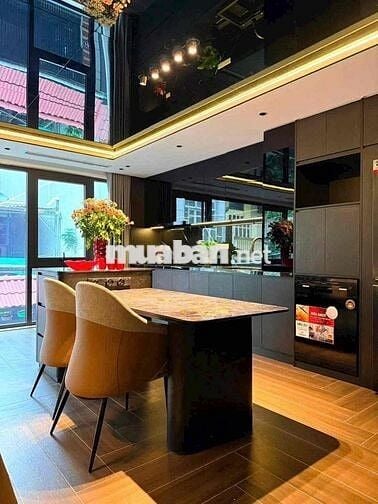 BÁN NHÀ MỚI PHỐ GIA THUỴ LONG BIÊN - 65m2 x7 TẦNG GARA XE 7 CHỖ