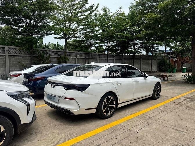 VinFast Lux A Base 2019 Trắng 48.000 km