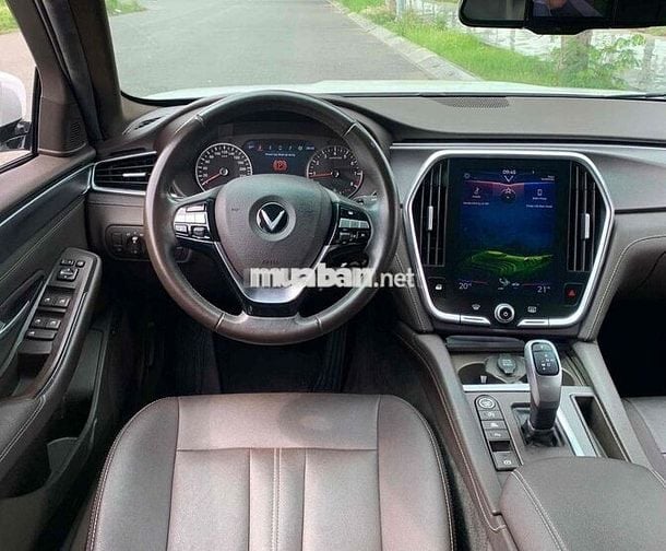 VinFast Lux A Base 2019 Trắng 48.000 km