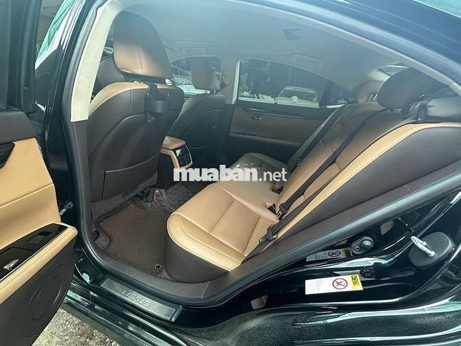 Lexus ES350 2017 Đen 110.000 km