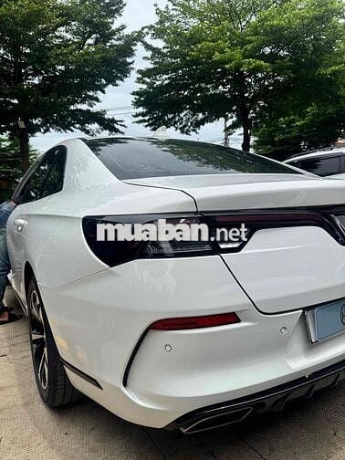 VinFast Lux A Base 2019 Trắng 48.000 km