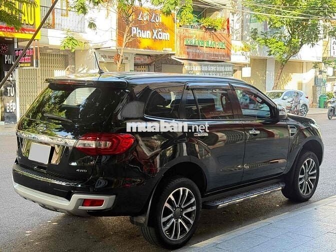 Ford Everest Titanium 4x4 Bi-Turbo 2.0L 97k km Đen