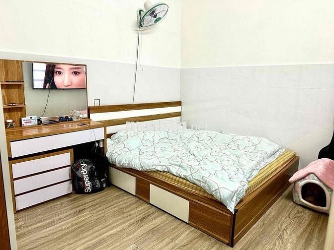 Tôi chính chủ bán căn nhà Trần Quang Diệu, hẻm ôtô. Đà Lạt