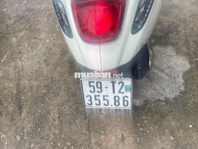 Piaggio Vespa 2019 Trắng LED