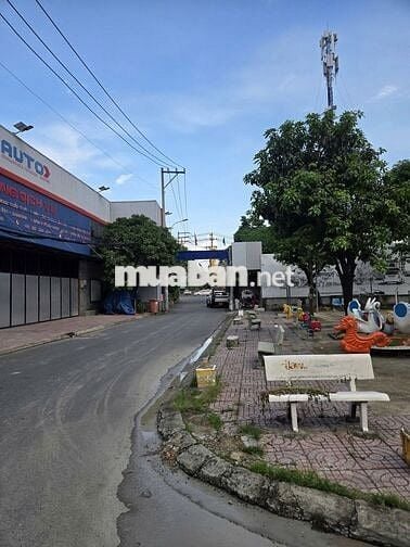NHÀ NGUYÊN CĂN – TRƯỚC KDC VẠN PHÚC – PHÙ HỢP Ở, LÀM KHO, MỞ CỬA HÀNG