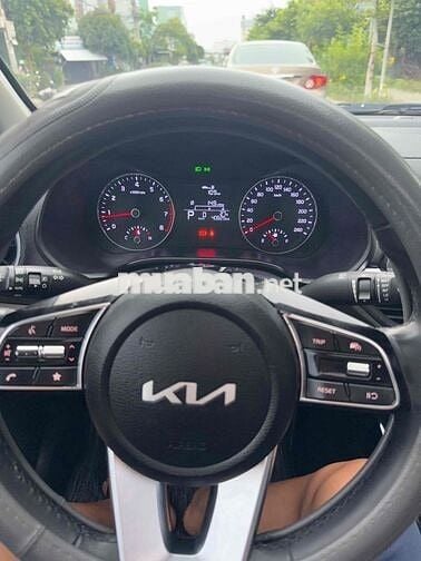 Kia K3 Luxury 2024 Trắng 4 vạn