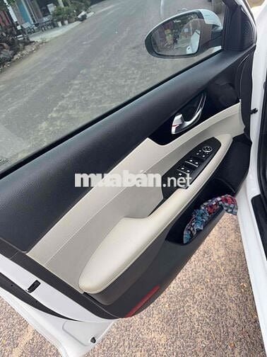 Kia K3 Luxury 2024 Trắng 4 vạn