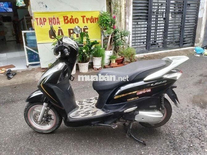 Honda Lead Đen Xăng
