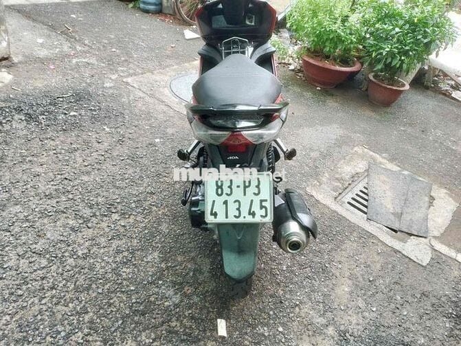 Honda Air Blade Đỏ đen tiết kiệm xăng
