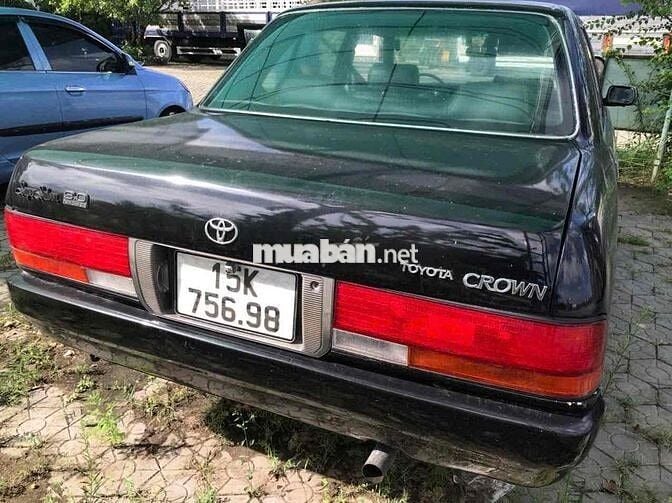 Toyota Crown Đen Xe gia đình 5 chỗ