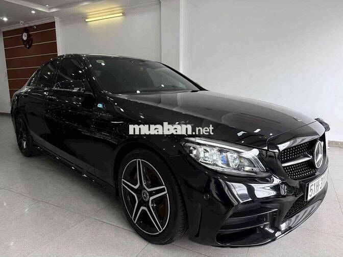 Mercedes C300 AMG 2019