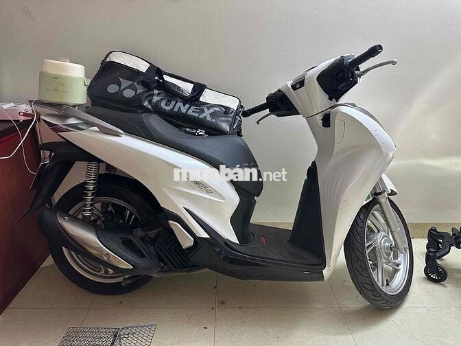 Honda SH 2023 Trắng 4977km