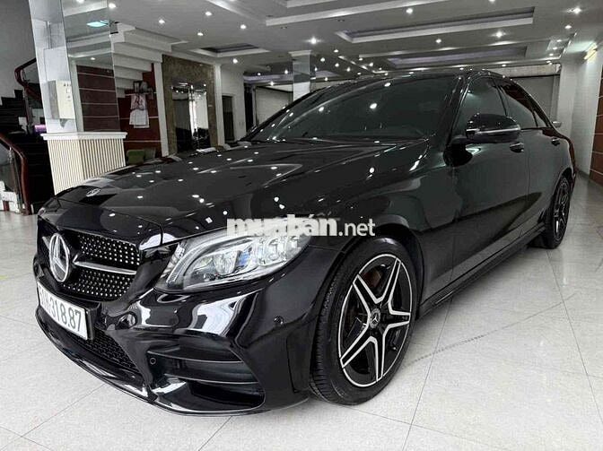 Mercedes C300 AMG 2019