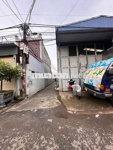 NHÀ ĐẸP GIA ĐÌNH ĐÔNG NGƯỜI - 4 TẦNG 4 PHÒNG NGỦ TẠI PHÙ LƯU 