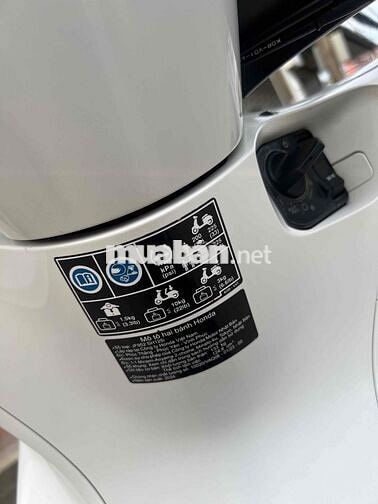 Honda SH 125 2024 Trắng 9.000km bán trả góp