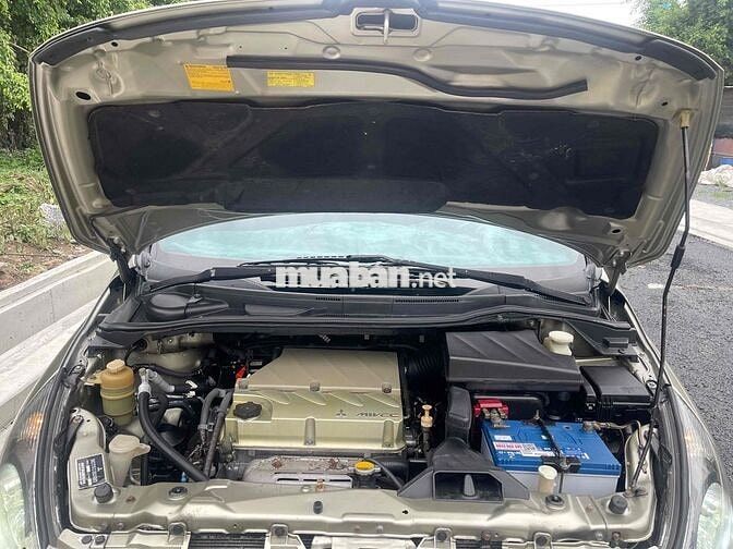 Mitsubishi Grandis Số tự động Vàng cát .9 chủ bán