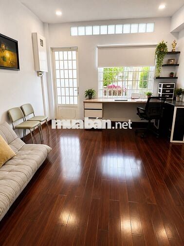 Bán chung cư gần 60m2 - Lầu 1 -Có nhà xe -Nguyễn Xí giao Phạm Văn Đồng