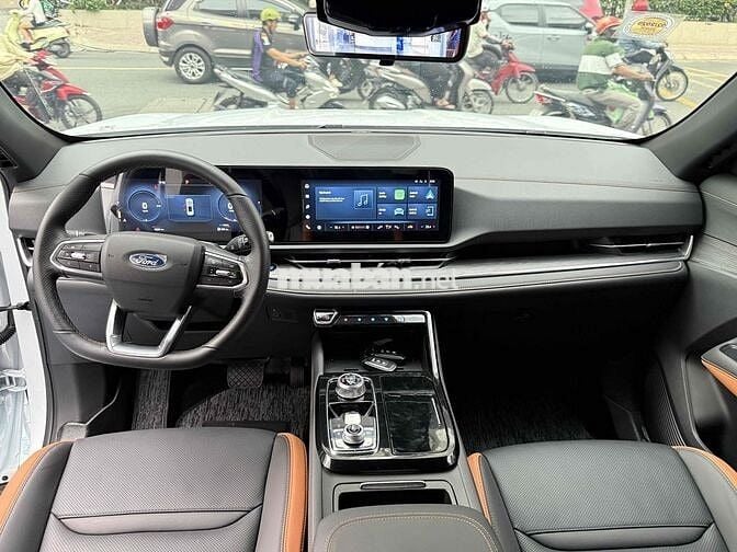 Territory X 2026 -9.600km Sơn Zin 100%