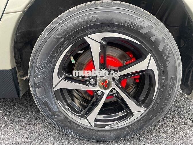 Mitsubishi Grandis Số tự động Vàng cát .9 chủ bán