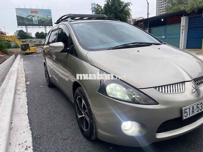 Mitsubishi Grandis Số tự động Vàng cát .9 chủ bán
