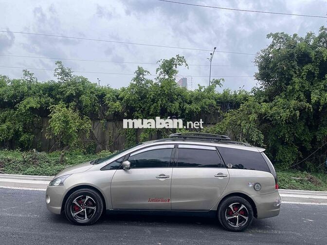 Mitsubishi Grandis Số tự động Vàng cát .9 chủ bán
