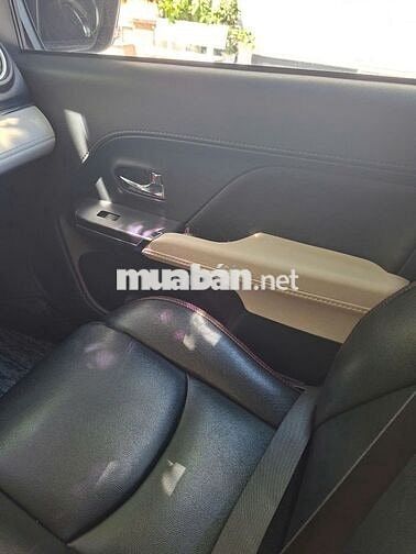 Toyota Rush 2021 Trắng 80.000 km