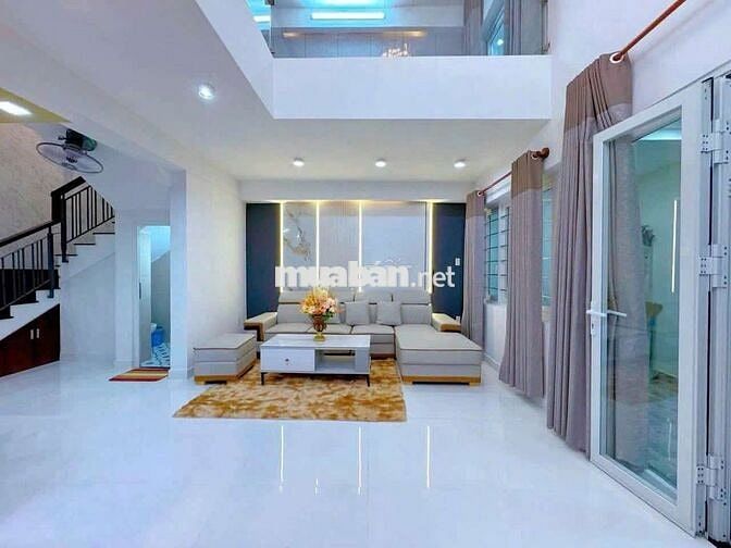 cho thuê nhà mới xây full nội thất 