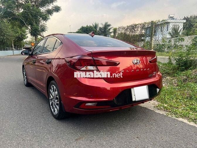 Hyundai Elantra 2.0 AT 2019 Đỏ