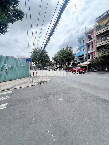 Bán nền đất mặt tiền đường số 28 sát bên mặt tiền Bình Phú Quận 6