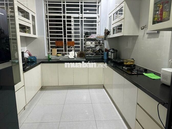 Chính chủ cho thuê 295/9 Nguyễn Văn Trỗi - 6.5x10 - 5PN