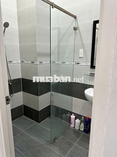 Chính chủ cho thuê 295/9 Nguyễn Văn Trỗi - 6.5x10 - 5PN