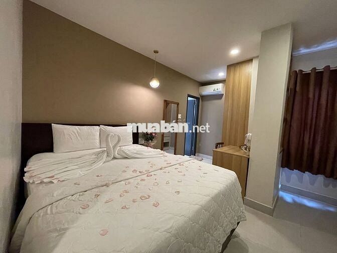 Tuyển Tạp Vụ Khách Sạn - Bao Ở—Ứng Lương Sinh Hoạt