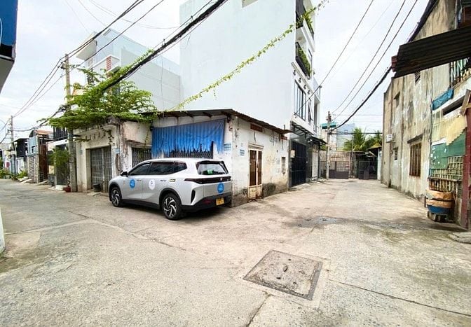 Bán đất hẻm oto Nguyễn Văn Quá - Sổ hồng riêng 4x18m - Chỉ hơn 4 tỷ