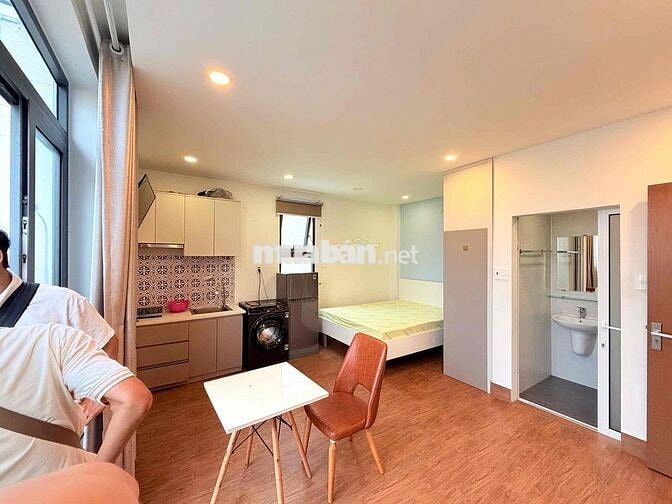 Studio Balcon - Ngày Trần Hưng Đạo Quận 1 - Full Nội Thất Xịn