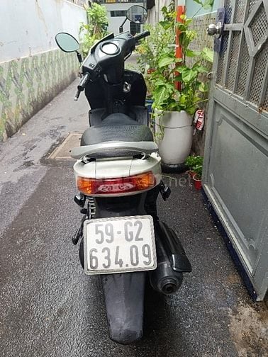 Chủ xe trực tiếp bán click 110 trắng 