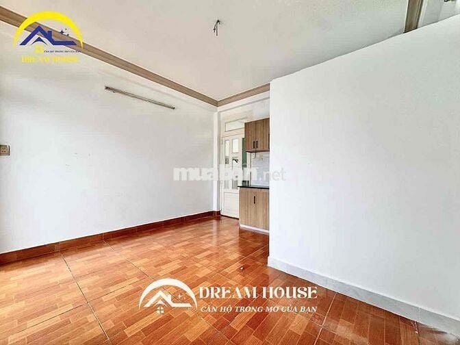 CHO THUÊ PHÒNG TRỌ STUDIO BAN CÔNG THOÁNG MÁT NGAY AEON TÂN PHÚ GIÁ RẺ
