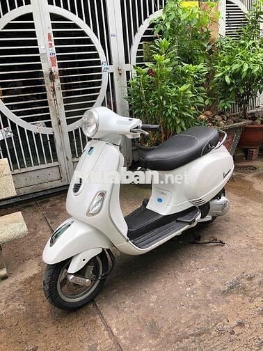 Vespa LX 125 3V 2013 Trắng. siu chất lượng êm du