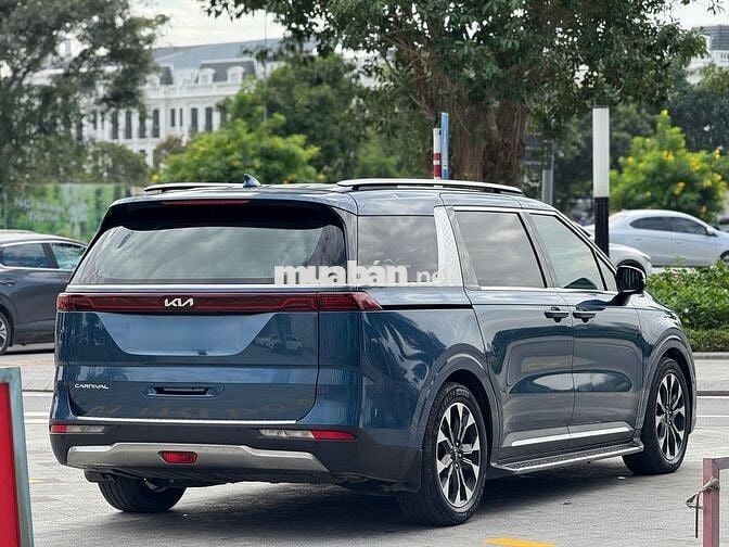 Kia Carnival Signature 2.2D 2022 1 chủ từ đầu