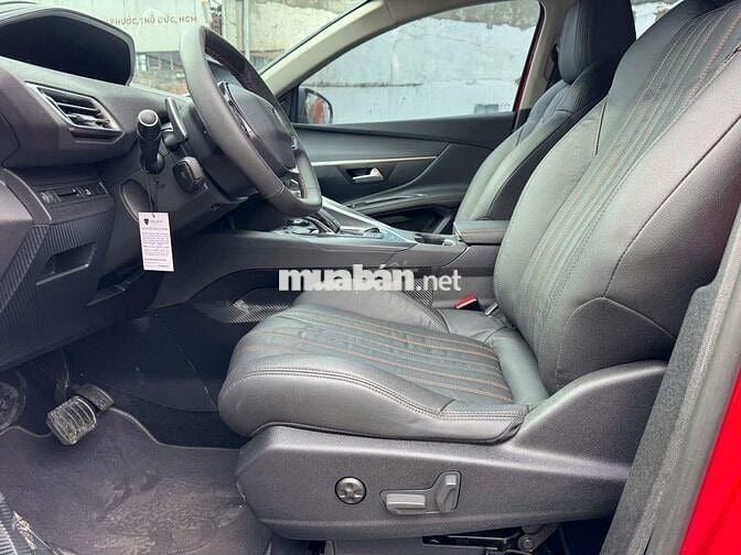 Peugeot 3008 2025 Allure 1.6 Turbo,màu đỏ,6.000km